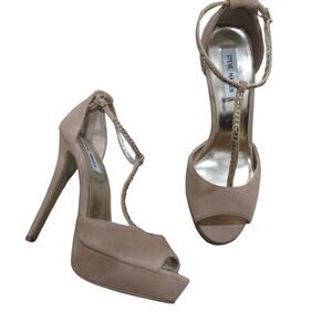 Steve Madden Womens Sz 10 Nude Beige  P-Pome Platform Suede T Strap Heels